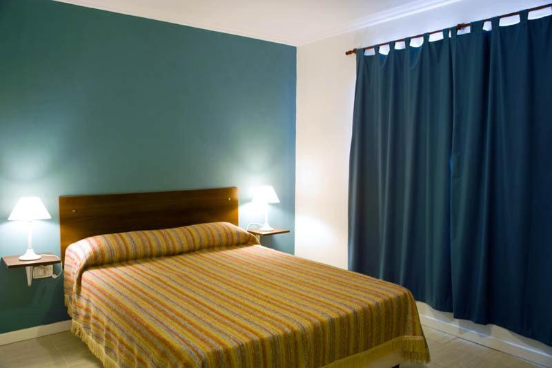 Brisas Del Lago Apartamentos Colón Extérieur photo
