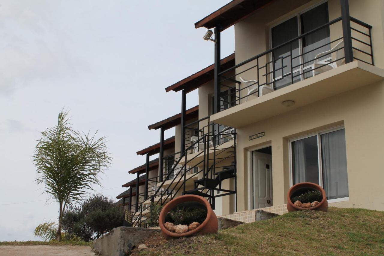 Brisas Del Lago Apartamentos Colón Extérieur photo